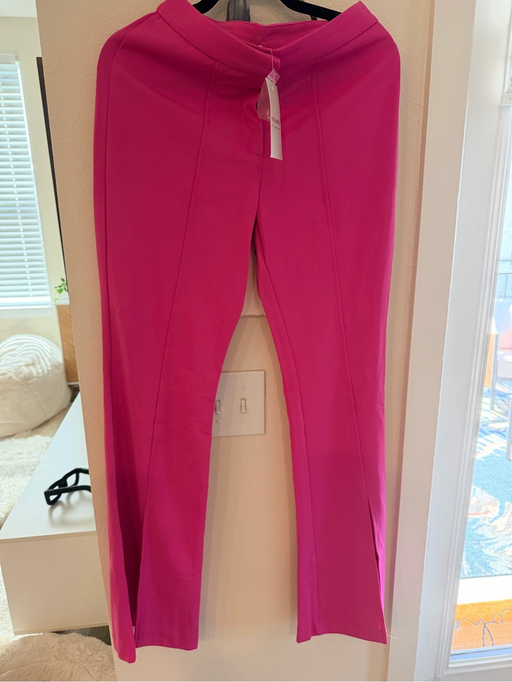 eesome Fuchsia Boot-Cut Stretch Pants